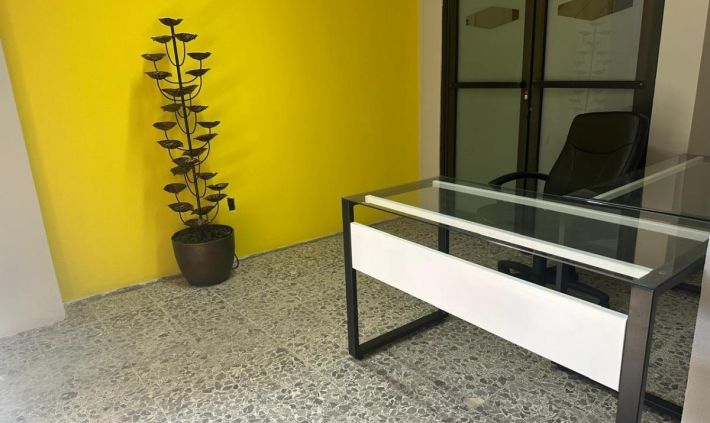 UBICADISIMAS OFICINAS/CONSULTORIOS EN RENTA A UNA CUADRA DE MOLINOS Y REVOLUCIÓN